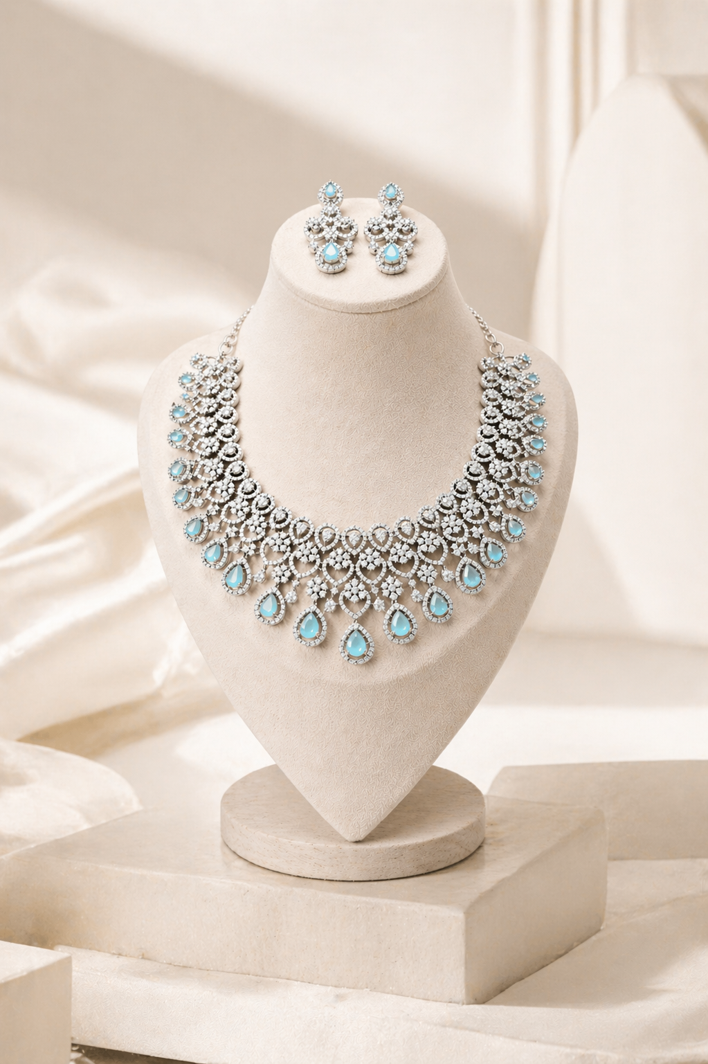Celeste Aqua Elegance Necklace Set